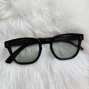 Stylish Black Sunglasses
